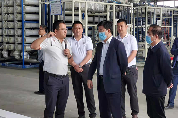 遼寧省葫蘆島市市長楊軍生蒞臨北票市一諾環保產業集團考察並指導工作